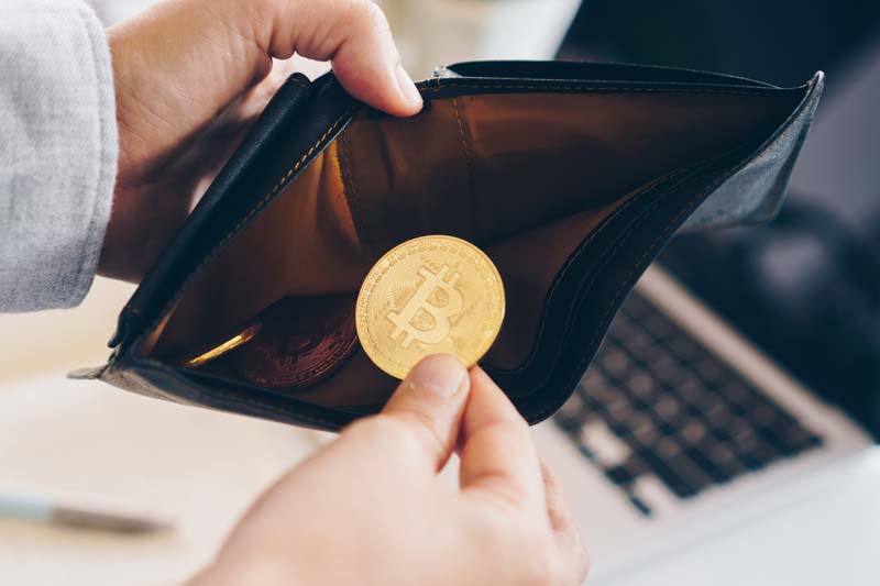 تصویر بیت کوین و کیف پول