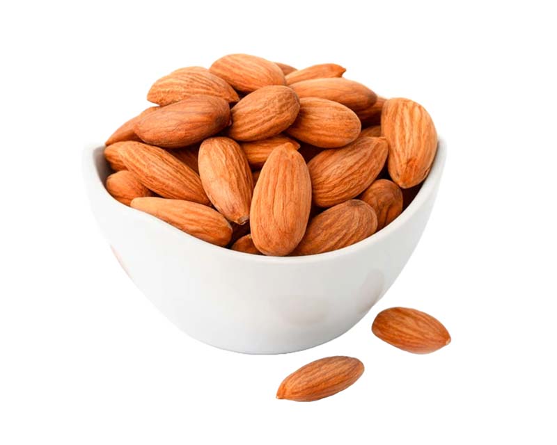 طرح دوربری شده از بادام در کاسه چینی