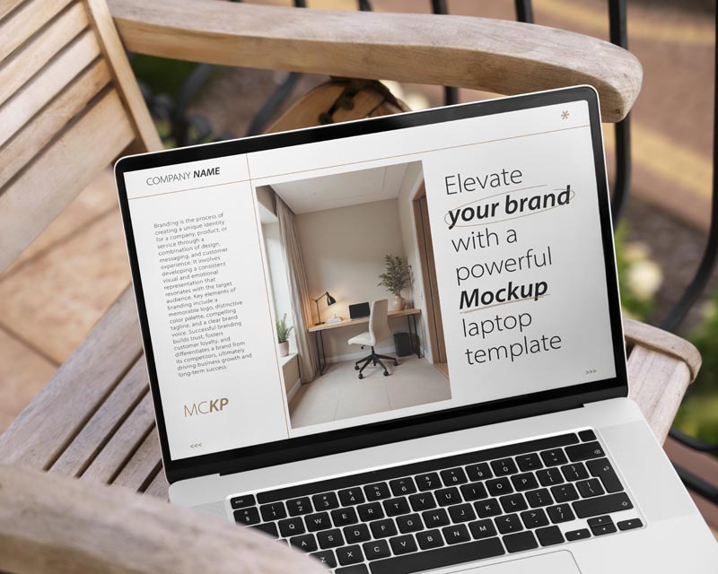 طرح لایه باز موکاپ لپ تاپ روی صندلی