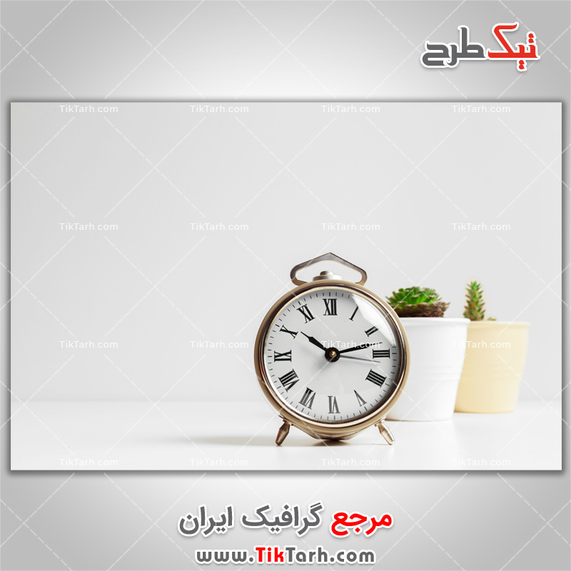 عکس با کیفیت ساعت رومیزی فلزی