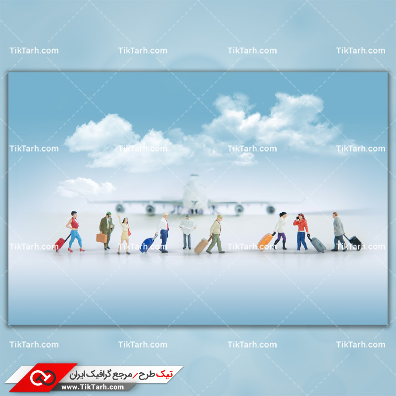 دانلود تصویر با کیفیت مسافرین با چمدان در فرودگاه