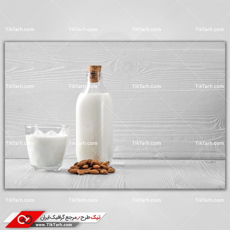 دانلود تصویر با کیفیت بطری شیر و بادام