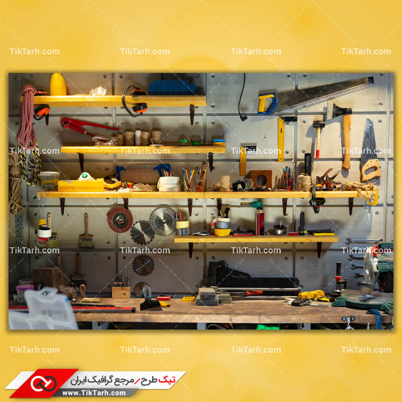 دانلود تصویر گرافیکی کارگاه و ابزارآلات روی میز و قفسه