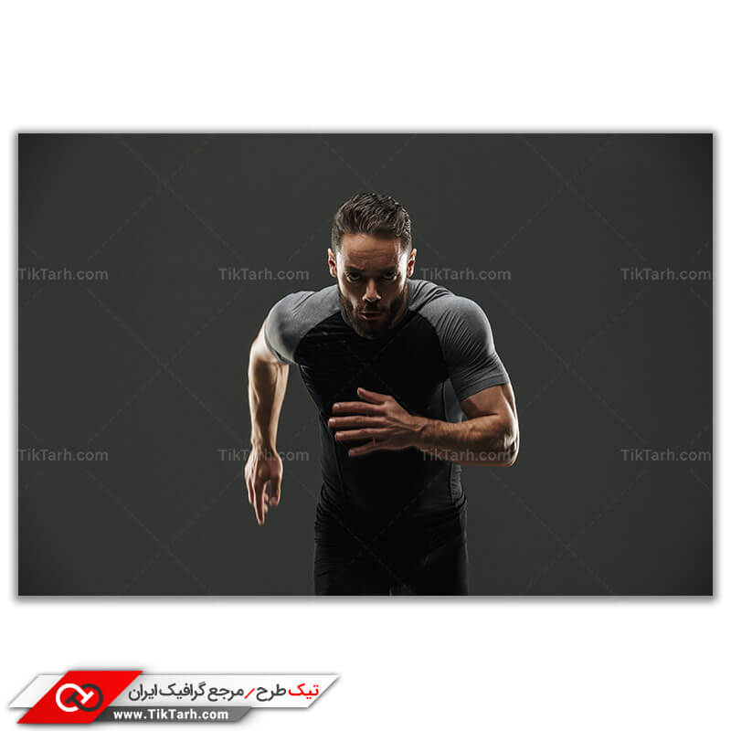 تصویر باکیفیت ورزشکار در حال گرم کردن