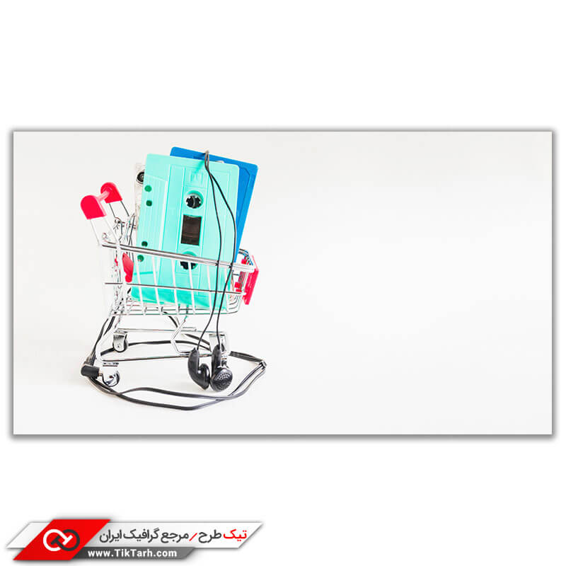 تصویر لارج فرمت نوار  کاست