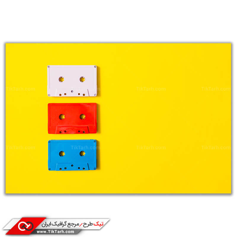 تصویر لارج فرمت نوار کاست در سه رنگ