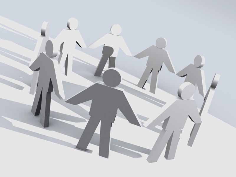 عکس آدمک های متحد به شکل زنجیروار