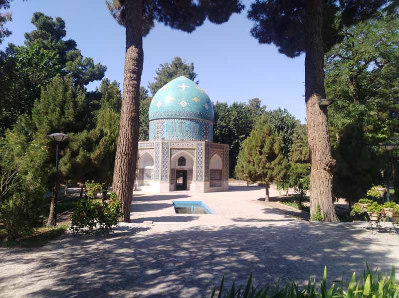 تصویر باکیفیت شیرجان نیشابور
