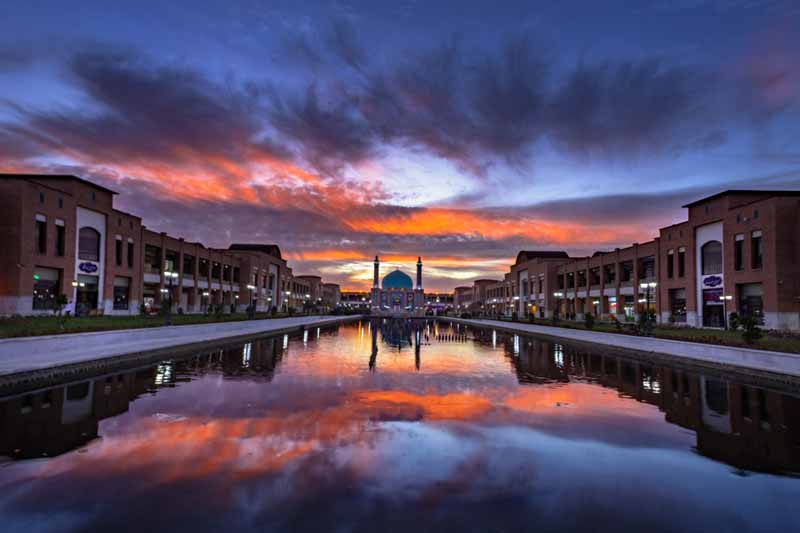 عکس باکیفیت دور نمای مسجد قدیمی