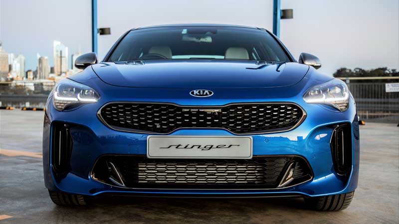 عکس ماشین kia استینگر آبی