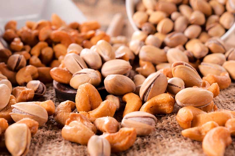 عکس با کیفیت مخلوط بادام هندی و پسته