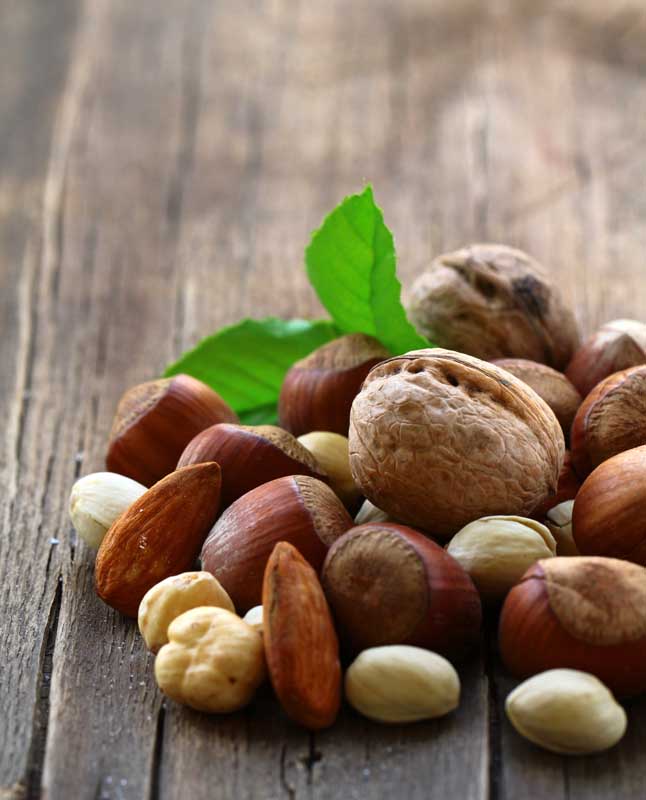 عکس با کیفیت آجیل چهار مغز