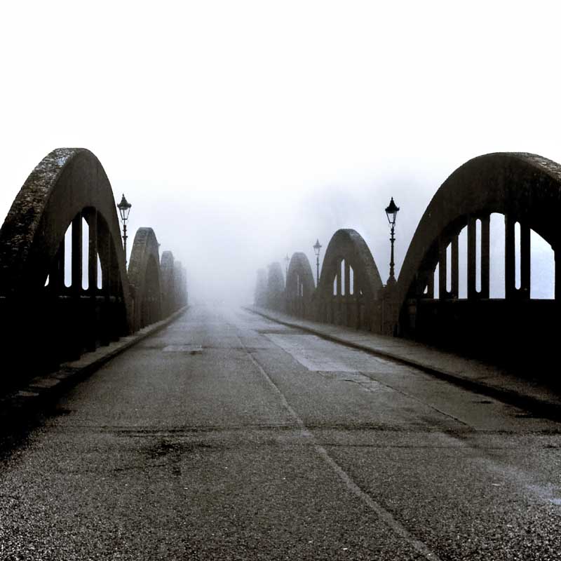 تصویر پل قدیمی