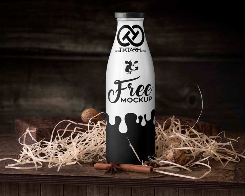 موکاپ شیشه شیر و دارچین