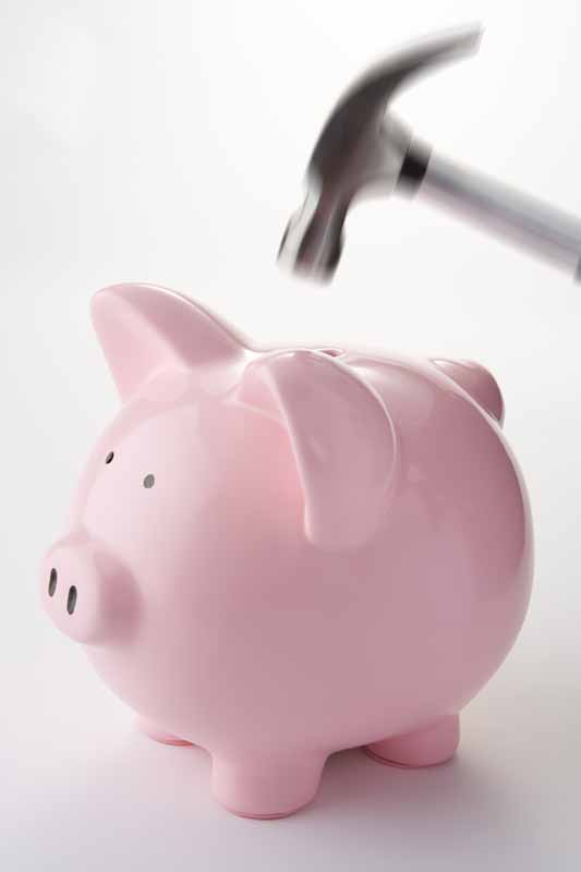 تصویر با کیفیت شکستن قلک