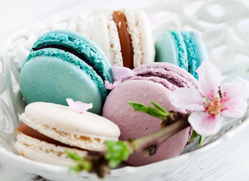 تصویر با کیفیت از شیرینی های رنگی