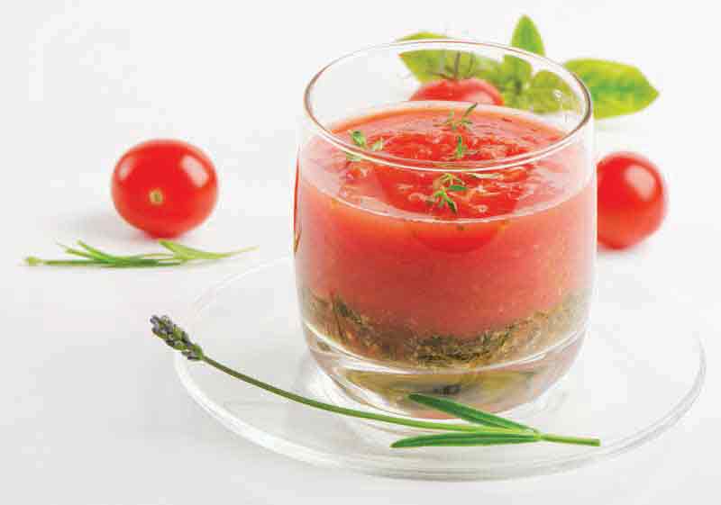 تصویر لارج فرمت از آب گوجه