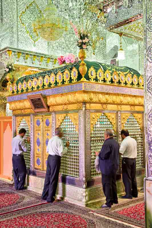 دانلود تصویر امامزاده شاهچراغ