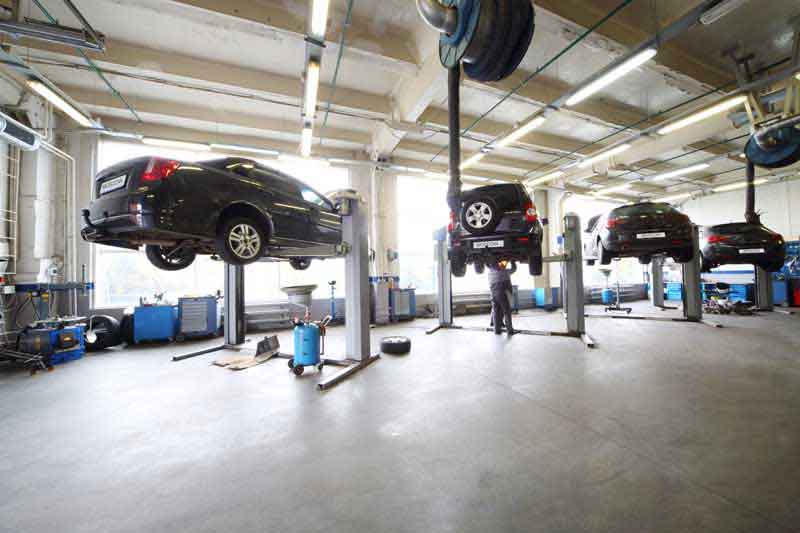 عکس با کیفیت از تعمیرگاه بزرگ خودرو